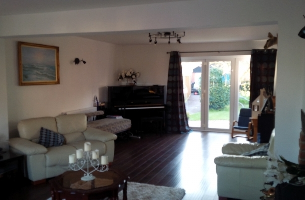 Detached character older style property - Image 22