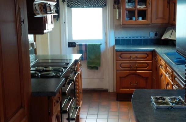 Detached character older style property - Image 19