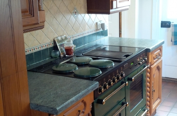 Detached character older style property - Image 15